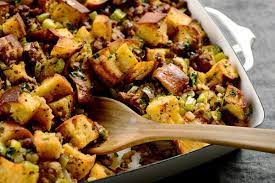 Clam And Chourico Dressing Recipe Recipe Thanksgiving Cooking Thanksgiving Recipes Recipes
