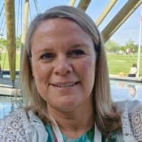 40+ "Fiona Bird" profiles