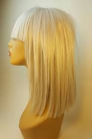 silver bob silver bob mit pony mittellange platinum bob perucke schulterlange silver bob perucke plat m bob hairstyles bobs for thin hair bob with bangs