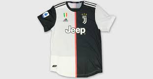 Juventus trikot 2018/19 / juventus 7 ronaldo trikot kinder dritte 3rd junior 2018/19. Zum Wechsel Emre Can Versteigert Sein Letztes Juventus Trikot