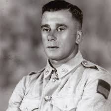 Frank May's Instagram, Twitter & Facebook