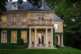 Luxury Real Estate Headlines Week Of March 4 2019 Luxury Real Estate Estate Homes Mansions