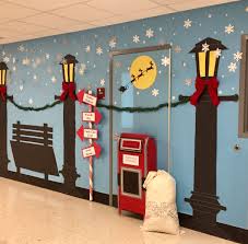 Holiday Door Decorating Contest Christmas Door Decorating Contest Door Decorating Contest Winter Door Decorations Classroom