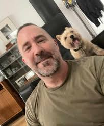 Hello Penpals..👋🏻 I'm orhan living in Turkey. I am looking forward to  meet new people around the world 🌏.