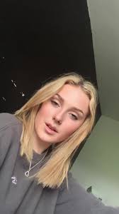 Danielletillywright_x