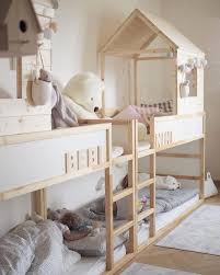 Notre mobilier élégant et nos suggestions pour chambre à coucher sont ce dont vous recherchez des idées pour votre chambre à coucher? Lit Evolutif Ikea Bois