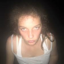 Holly Luxton (@holly_luxton)