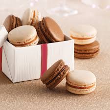 Macarons Au Chocolat Et Macarons Au Caramel Sale Recette Macaron Chocolat Caramel Sale Chocolat