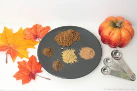 Le Melange D Epices Pumpkin Pie Spice Fait Maison With Emilie Lifestyle Simple Et Naturel Melange D Epices Epices Fait Maison