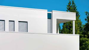 Putze lassen sich von der zusammensetzung sowie den materialeigenschaften voneinander unterscheiden. Kleidung Fur Das Haus Der Richtige Putz Fur Ihre Fassade Saint Gobain Weber