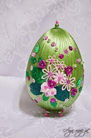 Dziś pomysł na gniazdka wielkanocne. Handmade Kursy Wzory Tutoriale Wielkanocne Ozdoby Jajko Ze Wstazki Easter Diy Easter Crafts Christmas Ornaments