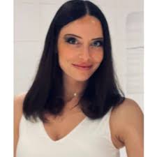 Tara lopes (@taravittoria)