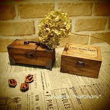 セリアの古い桐箱 ダイソーのふた付き木製ボックス カフェ マーガレット を アンティーク風boxに made in haruharu 目指せ 自給自足 の田舎暮らし 楽天ブログ ハンドメイド アンティーク ボックス