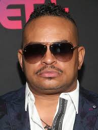 Lounge session event with live music and local artists