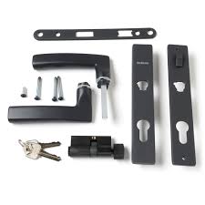 You can thank bartels for taking the barn door out of the barn and placing them into homes and offices worldwide. Matte Black Modern Handle Set For 1 1 2 Thick Aluminum Storm Doors Using 45 Minute Easy Install Or Rapid Install 1 Systems