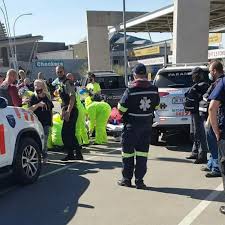 Cell c makes the call; Security Guard Shot During Robbery At Cradlestone Mall