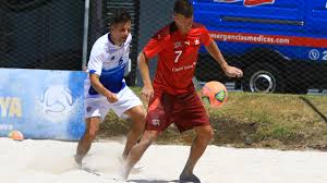 Am strand von nazaré (portugal) bereitet sich das beachsoccer team. Schweizerischer Fussballverband News