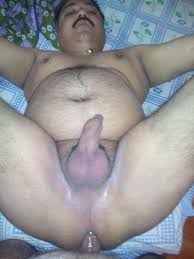 Desi gay sex pics of a mature chubby uncles drilling - Indian Gay Site