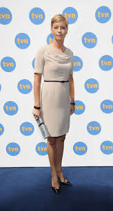 Prezenterka telewizji tvn anita werner od lat prowadzi główne wydanie faktów. 40 Anita Werner Ideas Aktorki Koronkowa Spodnica Sukienka Elegancka