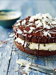 Made with walnuts and easy filo pastry. Date And Walnut Cake Jamie Oliver Date And Walnut Cake Jamie Oliver Recipes Tasty Query Mix Into The Butter Mixture Alternating With The Soaked Fruit Erent Da