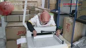 Check spelling or type a new query. Jual Alat Pemotong Kertas 1 Rim Murah Mudah Bergaransi Youtube
