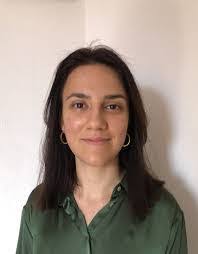 Araceli Lynch's Instagram, Twitter & Facebook