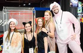This provides for two teams and a set of one trivia question, . Organizers Raise The Bar For Pub Crawls With Costumes Trivia Pop Culture Themes Restaurants Stltoday Com