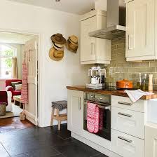 Cream Kitchen With Slate Floor Decorating Ideal Home Slate Floor Kitchen Kitchen Flooring Slate Flooring
