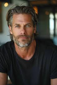 Stylish Hairstyles for Men Over 60