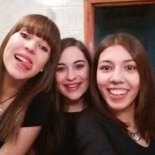 Laura Milian (@LauraMilia98)