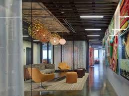 The Advisory Board Companys Cool Office Space In Austin Tx Cool Office Space Waiting Area Office Interiors