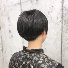 kazutoyoさんはinstagramを利用しています ショートヘア ヘアカラー グレージュに いつもオシャレなお客様 ピアス可愛い kaino泉北店 よろしくね 大阪 深井 堺 美容師 hairstyle 刈り上げ ピアス hairarreng ボブ ショートボブ ヘアカラー グレージュ