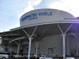 Underwater world langkawi aquarium is the largest aquarium in malaysia, housing more than 4,000 aquatic species divided into various sections for you to explore and learn about. Underwater World Langkawi Review