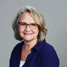 Denise Severson's Instagram, Twitter & Facebook