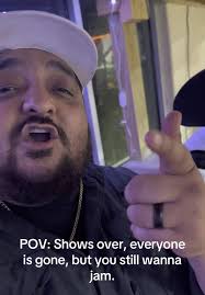 Played to a bad ass crowd in Laredo, Tx last night! We were still hyped at  3am! #laredo #texas #accordion