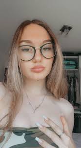 Daisy Snyder in people