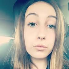 Erin Burris (erinburrisxo)