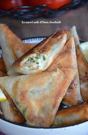Brick Au Thon A La Vache Qui Rit Le Sucre Sale D Oum Souhaib Recettes De Cuisine Recette Brick Recette Brick Thon