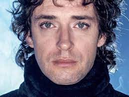 Letras, tablaturas y acordes de guitarra. 61 Anos Cumpliria Hoy Gustavo Cerati Duna 89 7 Duna 89 7