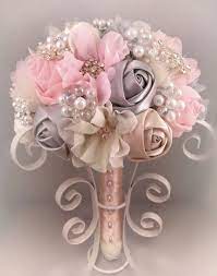 How to enhance service quality through organizational facilitators, collective work engagement. Romantische Blumen Und Broschenblumenstrauss Aus Stoff Erroten Sie Rosa Grau Elfenbein Oder Ihre Farben Hochzeit Und Braut Braut Blumen Brautstrauss Rosa Romantische Blumen
