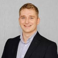 Kyle Thomson's Instagram, Twitter & Facebook