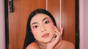 Artikel Selebgram Terbaru