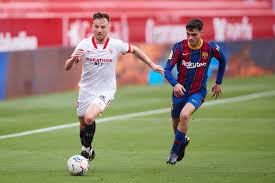 El papu, en su mejor momento en el sevilla, se moja en el debate sobre su posición ideal: Fc Barcelona News 3 March 2021 All Set For Sevilla Match Ivan Rakitic Talks Return To Camp Nou Barca Blaugranes