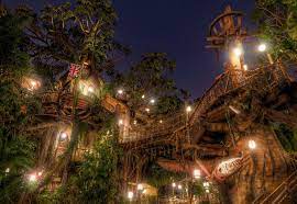 Disneyland Adventureland Tarzan S Treehouse Disney Theme Parks Disneyland Disneyland Resort