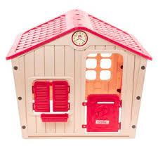 Browse our castle house plans. Outdoor Playhouses You Ll Love In 2021