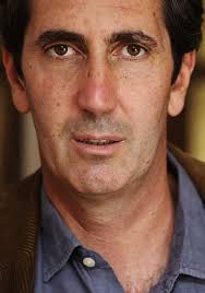 He is a former dean of yale law school, where he has been a professor since 1959. Paolo Calabresi Biografia