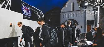 Osm nejlepších se od 10. Cz Basketball