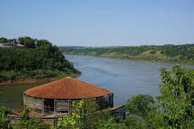 Une défaite difficile à accepter pour le sélectionneur brésilien. Trois Frontieres Paraguay Argentine Bresil Picture Of Aguas Do Iguacu Hotel Centro Foz Do Iguacu Tripadvisor