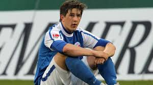 Age:29 years (16 october 1991). Fussball Wolfsburg Holt Pannewitz Von Hansa Rostock Augsburger Allgemeine