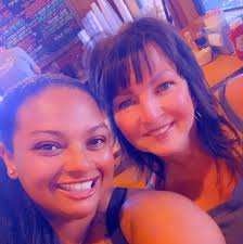 What are some good nail salons in Warner Robins, GA?